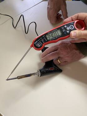 Hs-25 Fedtro Vtg Hot Shot Soldering Iron Hs-25. 25 Watt Quickly Heated To 300 Degrees Hs-25 Fedtro Vtg Hot Shot Soldering Iron Hs-25. 25 Watt Quickly Heated To 300 Degrees
