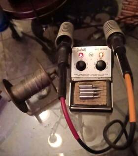 Htc-5623 Hexacon Htc Series Soldering Station With Variable And Dual Wattage - Used