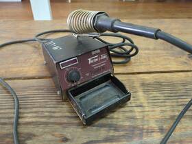 T0t-1002 Hexacon Therm-o-trac Temperature Control Soldering Station Powers On