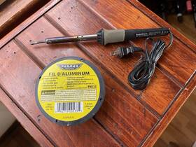 64-2803a Radioshack Corded Soldering Iron 30w Fine Tip
