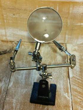 Wlacchhb-02 Weller Helping Hands With Magnifier