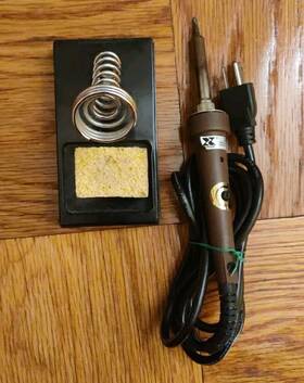 Xy-258 Xytronic 258 Variable Temperature Soldering Iron Bundle With Stand And Sponge Xy-258 Xytronic 258 Variable Temperature Soldering Iron Bundle With Stand And Sponge